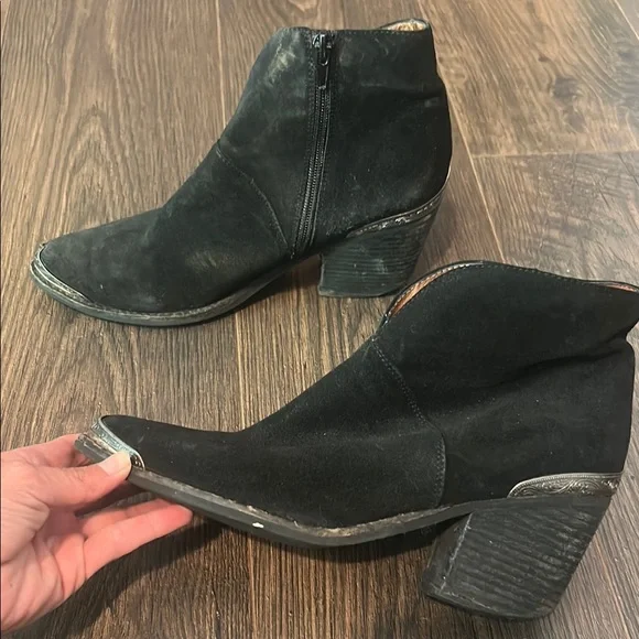 Jeffrey Campbell Black Suede Ankle Booties - Picture 3 of 6